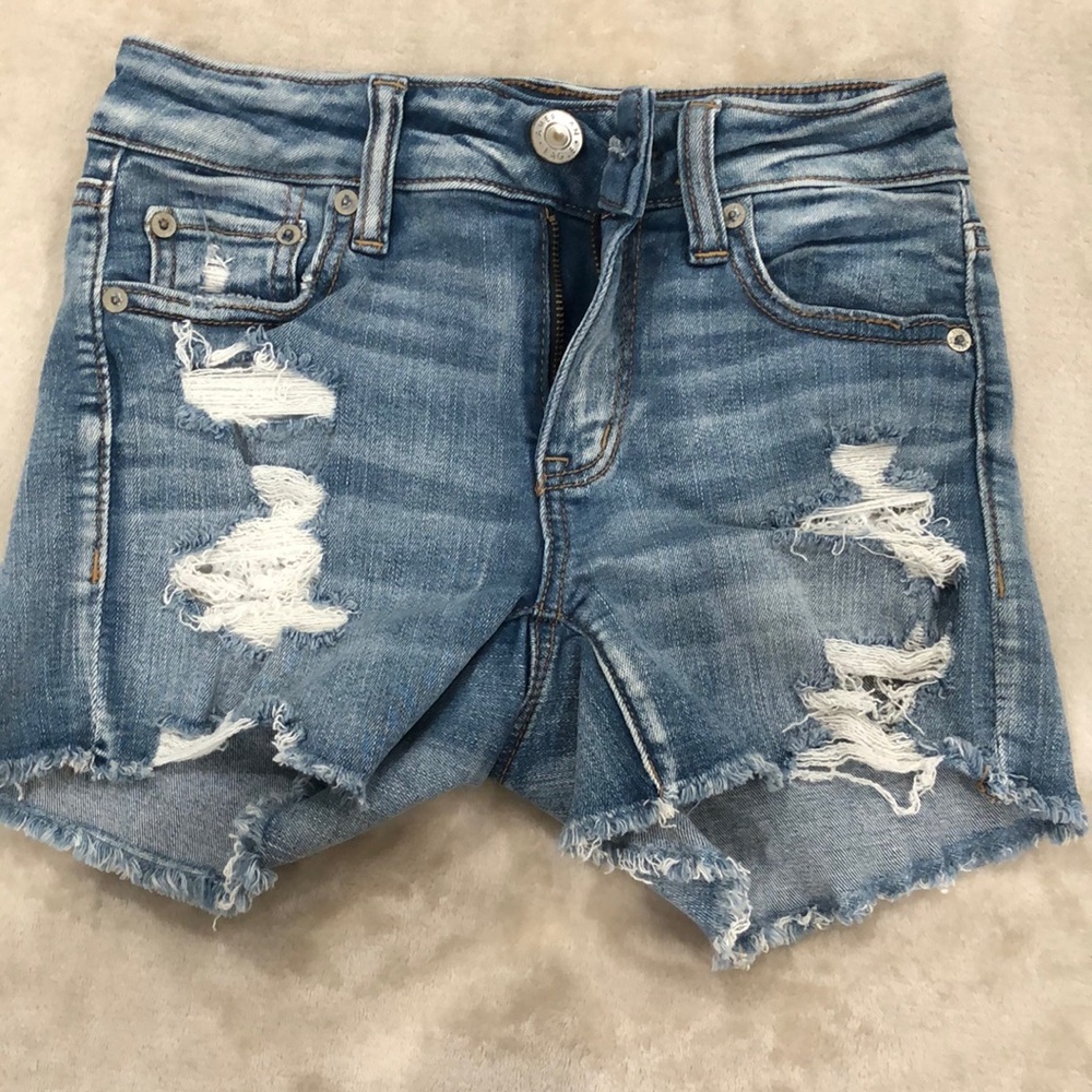 Women’s American Eagle shorts